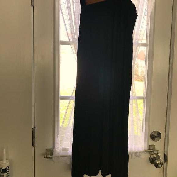 WOMEN’S BLACK MAXI SKIRT - Picture 1 of 4